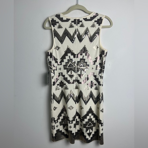 NEW Express Size M Cream Brown Sequin Aztec Print Sleeveless Shift Mini Dress - Picture 4 of 9